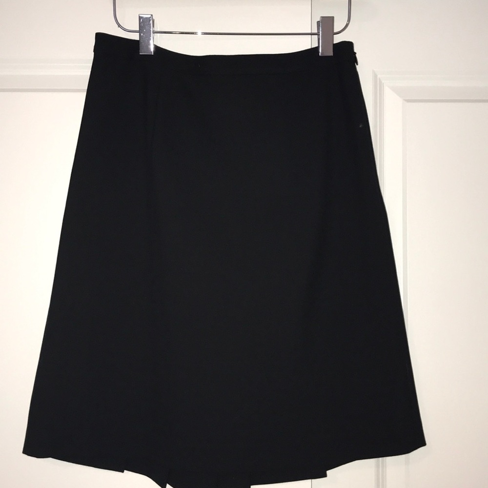 DVF black pleated black skirt